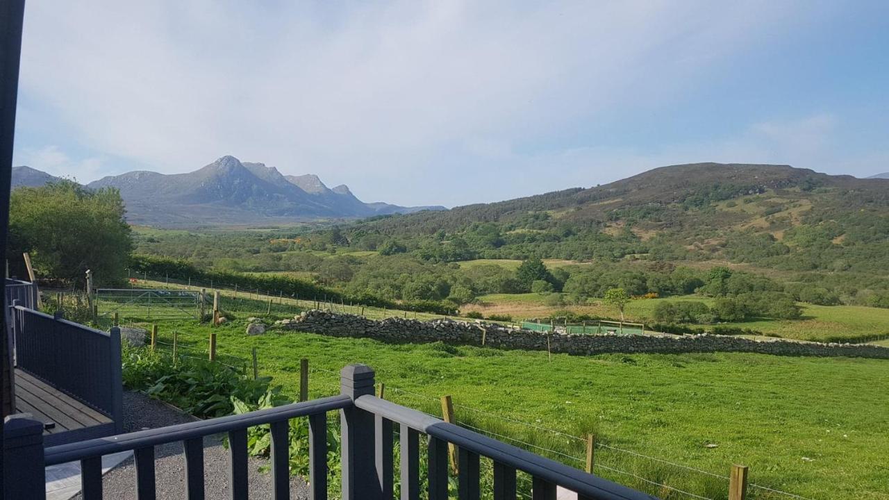 Ben Loyal Hotel Tongue Exterior foto
