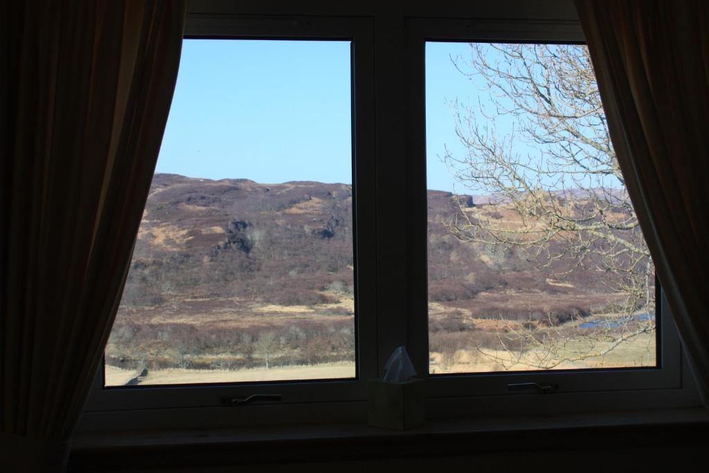 Ben Loyal Hotel Tongue Quarto foto